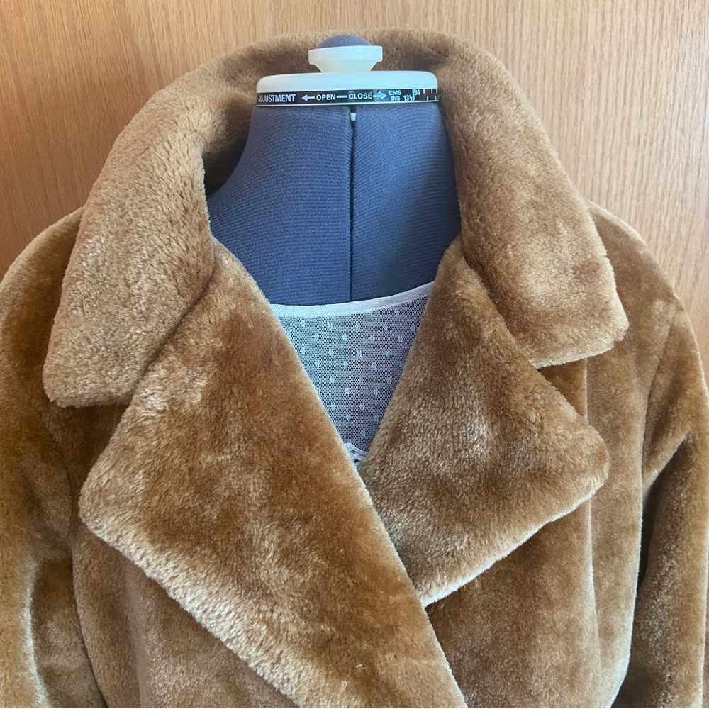 Wild Fable Faux Fur Coat - Picture 3 of 11